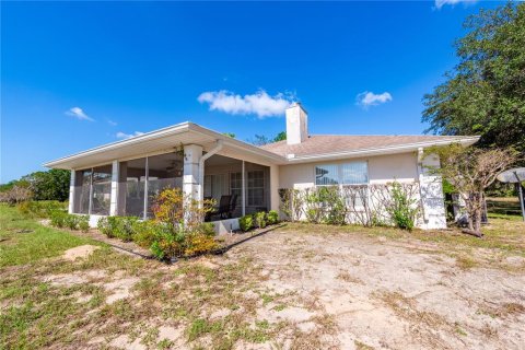 House in Williston, Florida 3 bedrooms, 229.93 sq.m. № 2092045 - photo 13