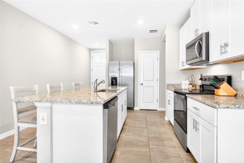 House in Plant City, Florida 3 bedrooms, 117.89 sq.m. № 2101213 - photo 9