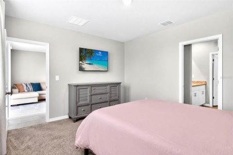 House in Plant City, Florida 3 bedrooms, 117.89 sq.m. № 2101213 - photo 19