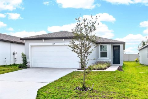 House in Plant City, Florida 3 bedrooms, 117.89 sq.m. № 2101213 - photo 3