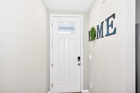 House in Plant City, Florida 3 bedrooms, 117.89 sq.m. № 2101213 - photo 6