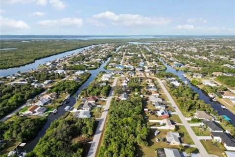 Land in Port Charlotte, Florida № 2159900 - photo 7