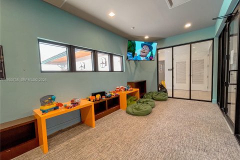 Купить кондоминиум в Дорал, Флорида 2 спальни, 99.59м2, № 2008899 - фото 19