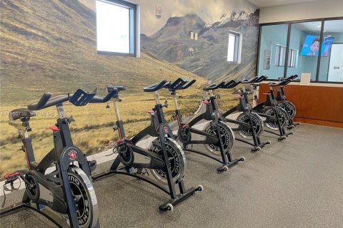 Купить кондоминиум в Дорал, Флорида 2 спальни, 99.59м2, № 2008899 - фото 21