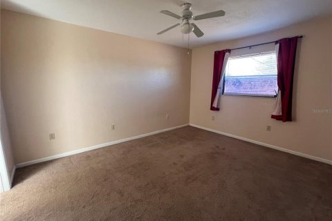 Apartment in Punta Gorda, Florida 2 bedrooms, 91.42 sq.m. № 1919311 - photo 5