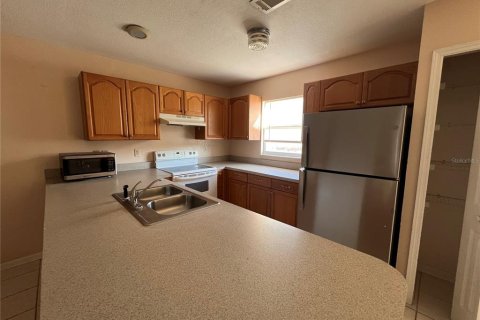 Apartment in Punta Gorda, Florida 2 bedrooms, 91.42 sq.m. № 1919311 - photo 3