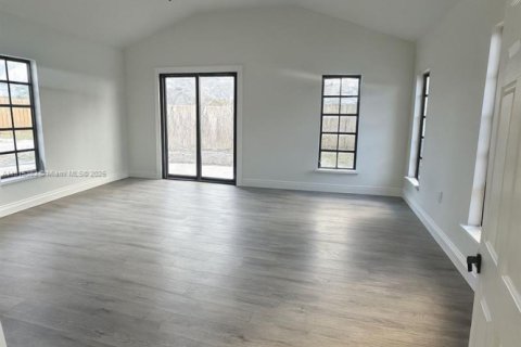 Villa ou maison à vendre à Fort Lauderdale, Floride: 3 chambres, 147.16 m2 № 1974710 - photo 6