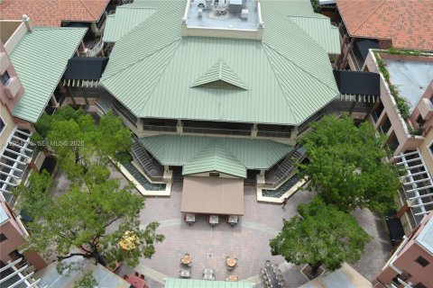 Condo in Miami, Florida, 2 bedrooms  № 2180853 - photo 19