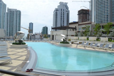 Condo in Miami, Florida, 2 bedrooms  № 2180853 - photo 15