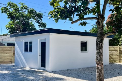 Villa ou maison à vendre à Hialeah, Floride: 5 chambres, 117.06 m2 № 2259902 - photo 28
