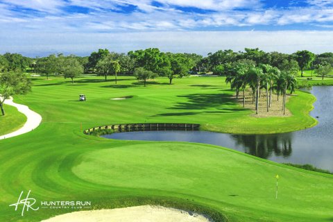 Condominio en venta en Boynton Beach, Florida, 2 dormitorios, 145.11 m2 № 1011837 - foto 1