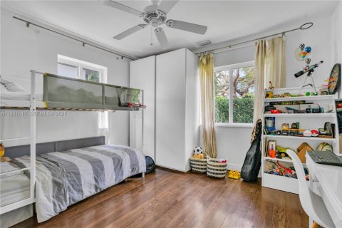 Купить виллу или дом в Майами, Флорида 3 спальни, 121.14м2, № 1989919 - фото 14