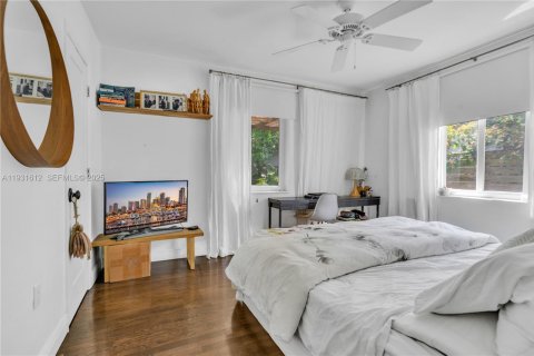 Купить виллу или дом в Майами, Флорида 3 спальни, 121.14м2, № 1989919 - фото 11