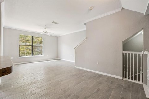 Condo in Orlando, Florida, 2 bedrooms № 2384410 - photo 5