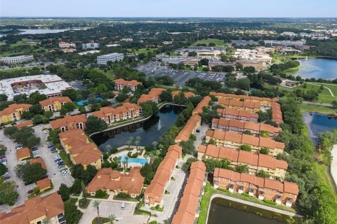 Condo in Orlando, Florida, 2 bedrooms № 2384410 - photo 28