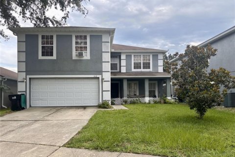 House in Orlando, Florida 6 bedrooms, 326.46 sq.m. № 1789652 - photo 1