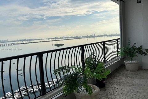 Снять в аренду кондоминиум в Майами, Флорида 1 спальня, 82.68м2, № 1970166 - фото 8