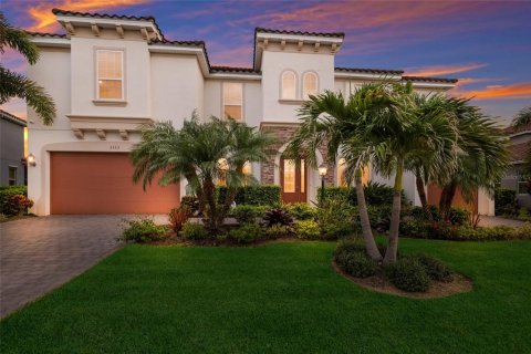 Villa ou maison à vendre à Lakewood Ranch, Floride: 8 chambres, 478.54 m2 № 2148097 - photo 3