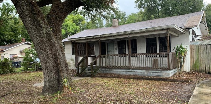 House in Tampa, Florida 2 bedrooms, 96.62 sq.m. № 1835920