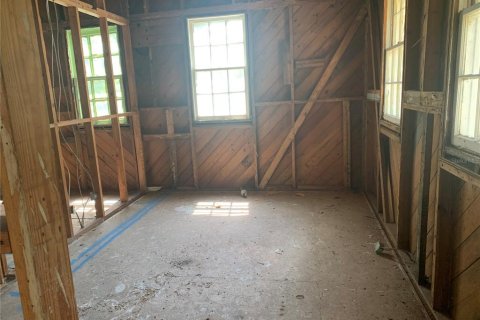 House in Tampa, Florida 2 bedrooms, 96.62 sq.m. № 1835920 - photo 4
