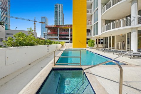 Condo in Miami, Florida, 1 bedroom № 2153659 - photo 30
