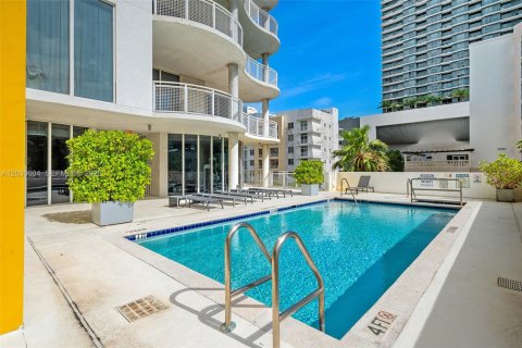 Condo in Miami, Florida, 1 bedroom № 2153659 - photo 28
