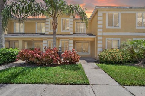 Adosado en venta en Riverview, Florida, 2 dormitorios, 142.33 m2 № 1841432 - foto 1