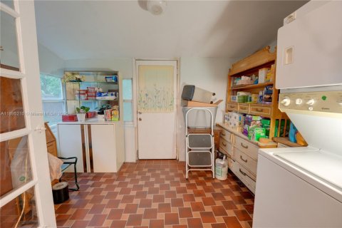 Villa ou maison à vendre à Miami, Floride: 2 chambres, 136.57 m2 № 1947563 - photo 20