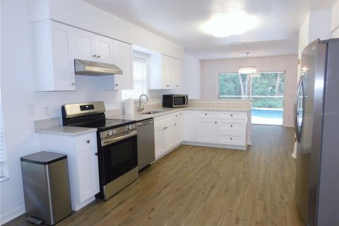 Villa ou maison à vendre à Palm Harbor, Floride: 3 chambres, 144.28 m2 № 1902429 - photo 12