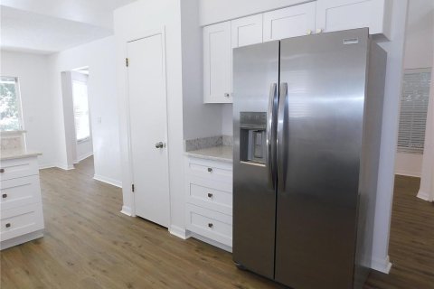 Casa en venta en Palm Harbor, Florida, 3 dormitorios, 144.28 m2 № 1902429 - foto 11