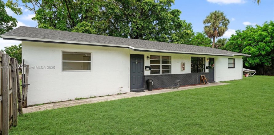 Дом в Помпано-Бич, Флорида 2 спальни, 143.26м2 № 1949582