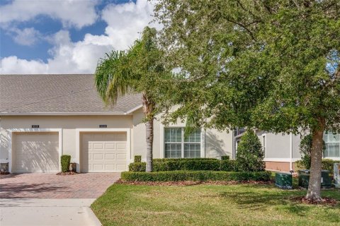 House in Clermont, Florida 2 bedrooms, 139.63 sq.m. № 1426140 - photo 2