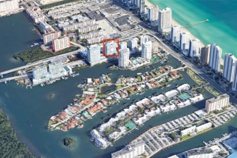 Condominio en alquiler en Sunny Isles Beach, Florida, 3 dormitorios, 175.77 m2 № 2015006 - foto 21