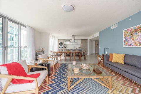 Condominio en alquiler en Sunny Isles Beach, Florida, 3 dormitorios, 175.77 m2 № 2015006 - foto 8