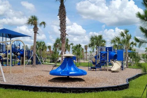 House in Parrish, Florida 4 bedrooms, 154.68 sq.m. № 2207264 - photo 27