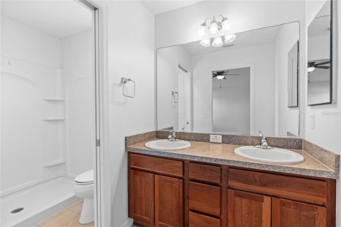 Casa en venta en The Villages, Florida, 3 dormitorios, 151.52 m2 № 1691078 - foto 18