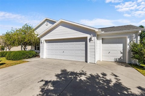 Casa en venta en The Villages, Florida, 3 dormitorios, 151.52 m2 № 1691078 - foto 1