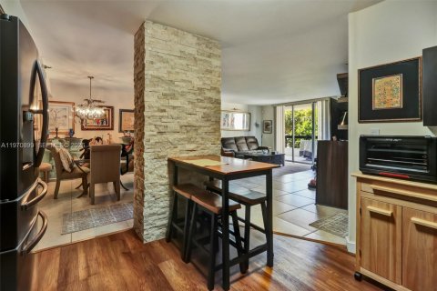 Купить кондоминиум в Авентура, Флорида 2 спальни, 125.7м2, № 2040857 - фото 10