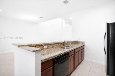 Купить таунхаус в Помпано-Бич, Флорида 3 спальни, 174.84м2, № 2055840 - фото 8
