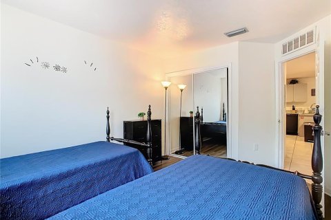 Condo in Kissimmee, Florida, 3 bedrooms  № 1847545 - photo 18