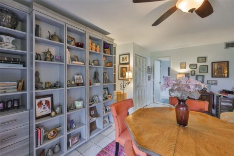 Condo in Bradenton, Florida, 2 bedrooms  № 1904202 - photo 24