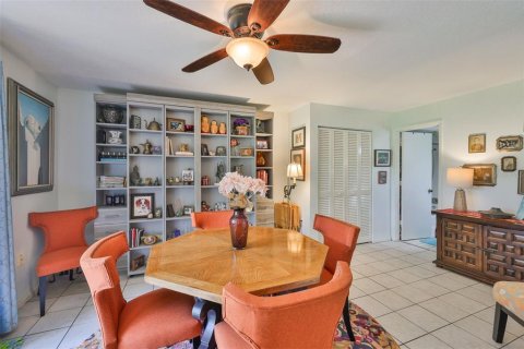 Condo in Bradenton, Florida, 2 bedrooms  № 1904202 - photo 21