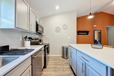Casa en venta en Palm Coast, Florida, 4 dormitorios, 153.29 m2 № 1837709 - foto 9