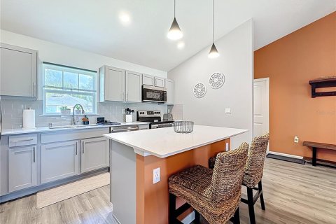 Casa en venta en Palm Coast, Florida, 4 dormitorios, 153.29 m2 № 1837709 - foto 10