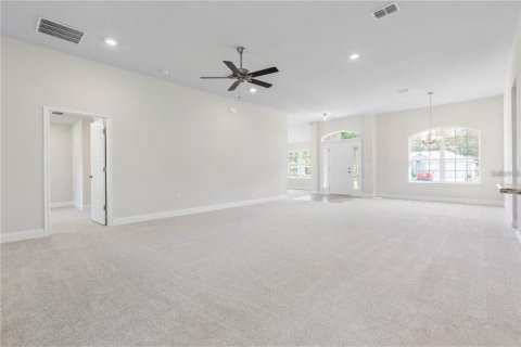 Villa ou maison à vendre à Palm Coast, Floride: 4 chambres, 210.42 m2 № 2124521 - photo 5