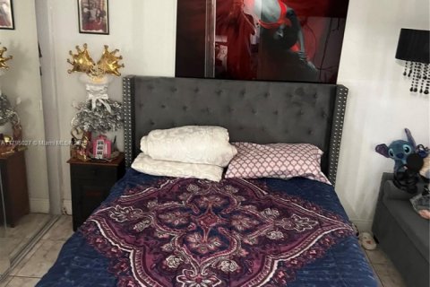 Villa ou maison à vendre à Hialeah, Floride: 3 chambres, 180.23 m2 № 1933610 - photo 6