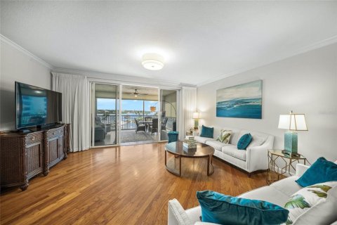 Condominio en venta en Sarasota, Florida, 2 dormitorios, 177.91 m2 № 2093917 - foto 21