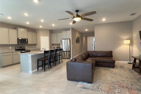 Casa en alquiler en Brooksville, Florida, 4 dormitorios, 189.99 m2 № 1792247 - foto 5
