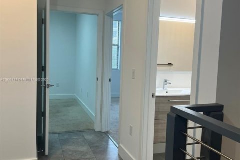 Townhouse in Plantation, Florida 3 bedrooms, 155.33 sq.m. № 1968399 - photo 20