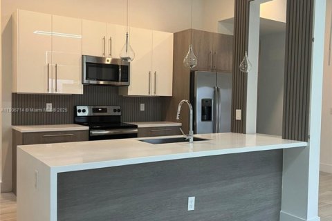 Townhouse in Plantation, Florida 3 bedrooms, 155.33 sq.m. № 1968399 - photo 8